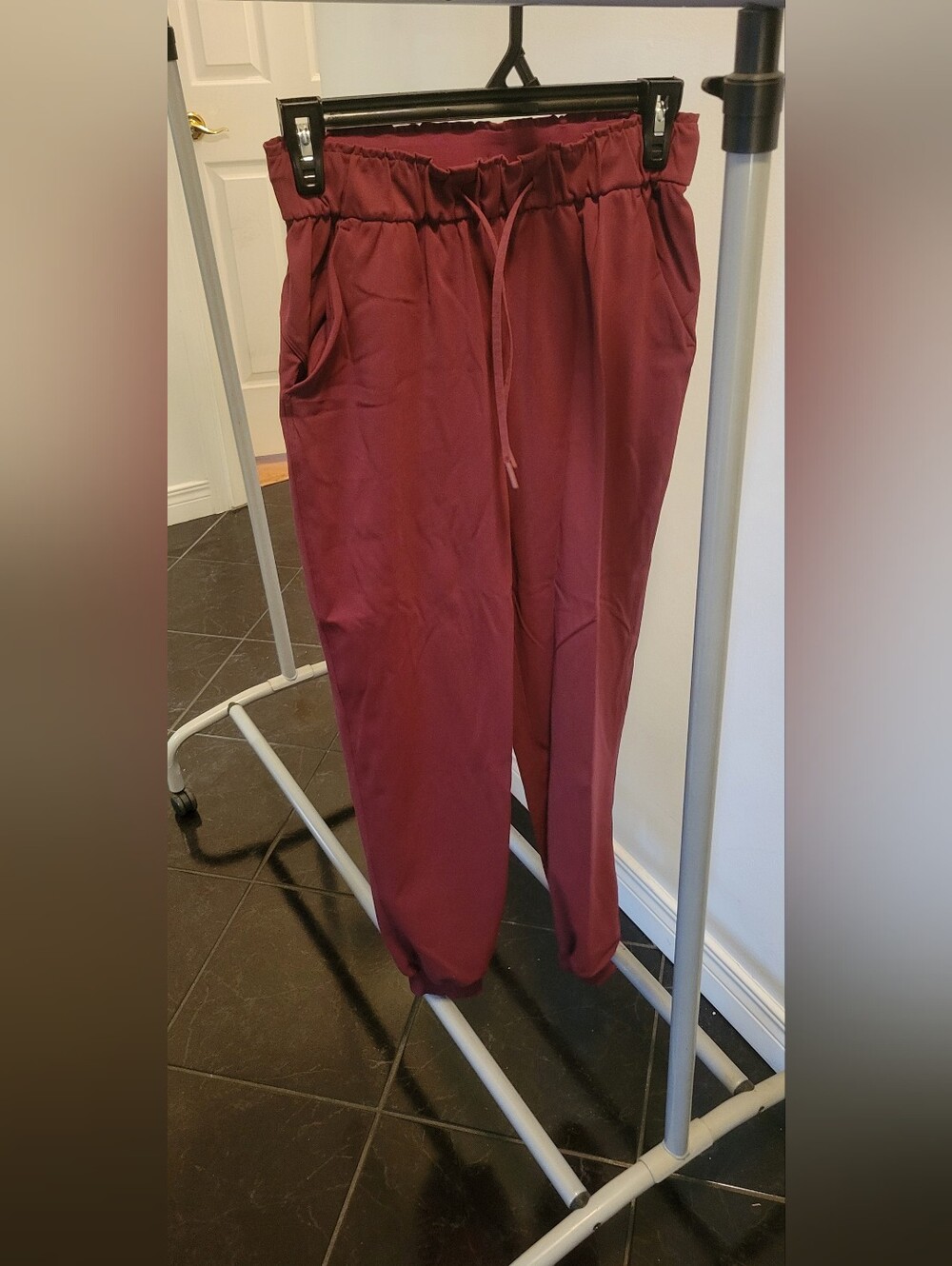 Lululemon High-Rise Stretch Pants Red Merlot - Size 4
